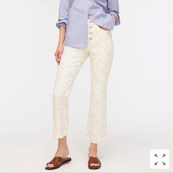 J. Crew 10" Demi Boot Crop Jeans Eyelet Embroidery 28 Cream Beige Raw Hem Spring - Picture 1 of 4